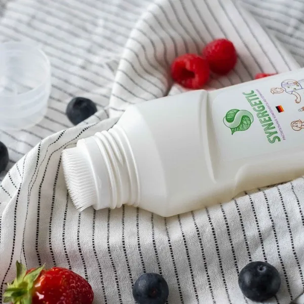 Пятновыводитель со щеткой, 250мл