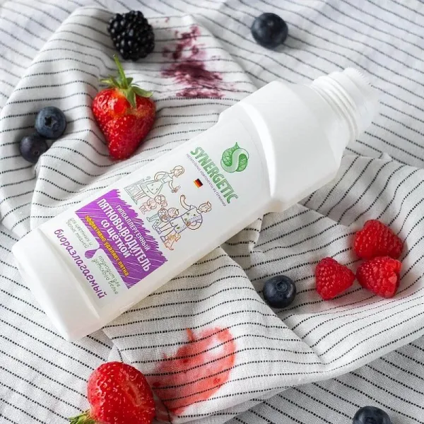 Пятновыводитель со щеткой, 250мл