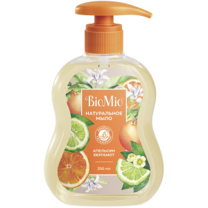Натуральное жидкое мыло BioMio® Natural Liquid Soap с эфирными маслами апельсина и бергамота, 300 мл
